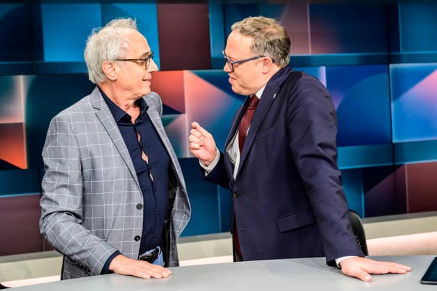 GER, Berlin, tough but fair Ð political talk show, TV, format, with host Louis Klamroth, Das Erste, pictured from left Christian Rach Top chef and podcaster ÒDreimal freie MeinungÓ Three Times Free Opinion , Mario Voigt CDU Minister President of Thuringia, , March 9, 2026 Copyright: HMBxMedia UwexKoch