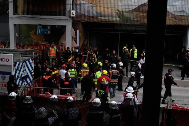 March 9, 2026, Mexico City, Cdmx, Mexico: A building damaged in the 2017 earthquake collapsed suddenly on Tlalpan Avenue in Mexico City. This building was used to handle labor disputes related to wrongful termination, among other government procedures. Confirmed reports indicate that two people were rescued, one alive and one deceased, but two more remain trapped. Rescue teams from all levels are on site working with canine units. Mexico City Mexico - ZUMAp204 20260309_zip_p204_001 Copyright: xJosuexPerezx