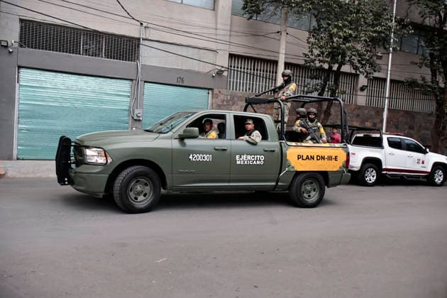 March 9, 2026, Mexico City, Cdmx, Mexico: A building damaged in the 2017 earthquake collapsed suddenly on Tlalpan Avenue in Mexico City. This building was used to handle labor disputes related to wrongful termination, among other government procedures. Confirmed reports indicate that two people were rescued, one alive and one deceased, but two more remain trapped. Rescue teams from all levels are on site working with canine units. Mexico City Mexico - ZUMAp204 20260309_zip_p204_059 Copyright: xJosuexPerezx