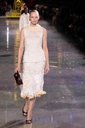 PFW - Chanel Runway LZ Alex Consani walks the runway during the Chanel Winter 2026-2027 show as part of Paris Fashion Week on March 09, 2026 at Grand Palais in Paris, France. Photo by Laurent Zabulon ABACAPRESS.COM Paris  Copyright: xZabulonxLaurent ABACAx