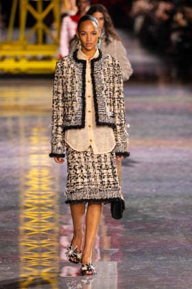 PFW - Chanel Runway LZ A model walks the runway during the Chanel Winter 2026-2027 show as part of Paris Fashion Week on March 09, 2026 at Grand Palais in Paris, France. Photo by Laurent Zabulon ABACAPRESS.COM  Copyright: xZabulonxLaurent ABACAx