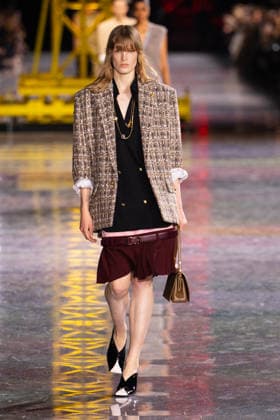 PFW - Chanel Runway LZ A model walks the runway during the Chanel Winter 2026-2027 show as part of Paris Fashion Week on March 09, 2026 at Grand Palais in Paris, France. Photo by Laurent Zabulon ABACAPRESS.COM  Copyright: xZabulonxLaurent ABACAx