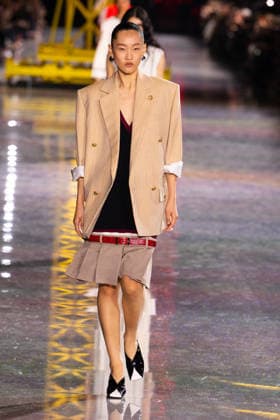 PFW - Chanel Runway LZ A model walks the runway during the Chanel Winter 2026-2027 show as part of Paris Fashion Week on March 09, 2026 at Grand Palais in Paris, France. Photo by Laurent Zabulon ABACAPRESS.COM  Copyright: xZabulonxLaurent ABACAx