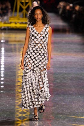 PFW - Chanel Runway LZ Mona Tougaard walks the runway during the Chanel Winter 2026-2027 show as part of Paris Fashion Week on March 09, 2026 at Grand Palais in Paris, France. Photo by Laurent Zabulon ABACAPRESS.COM Paris  Copyright: xZabulonxLaurent ABACAx