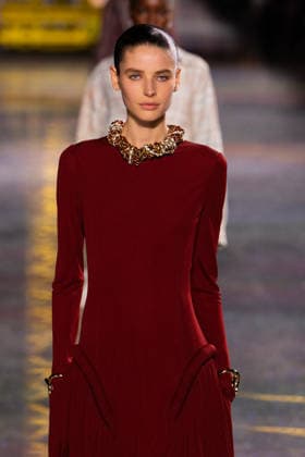 PFW - Chanel Runway LZ A model walks the runway during the Chanel Winter 2026-2027 show as part of Paris Fashion Week on March 09, 2026 at Grand Palais in Paris, France. Photo by Laurent Zabulon ABACAPRESS.COM  Copyright: xZabulonxLaurent ABACAx