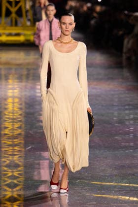 PFW - Chanel Runway LZ Coline Leclere walks the runway during the Chanel Winter 2026-2027 show as part of Paris Fashion Week on March 09, 2026 at Grand Palais in Paris, France. Photo by Laurent Zabulon ABACAPRESS.COM Paris  Copyright: xZabulonxLaurent ABACAx