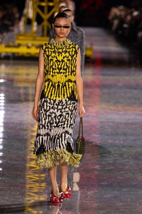 PFW - Chanel Runway LZ A model walks the runway during the Chanel Winter 2026-2027 show as part of Paris Fashion Week on March 09, 2026 at Grand Palais in Paris, France. Photo by Laurent Zabulon ABACAPRESS.COM  Copyright: xZabulonxLaurent ABACAx