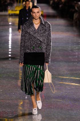 PFW - Chanel Runway LZ A model walks the runway during the Chanel Winter 2026-2027 show as part of Paris Fashion Week on March 09, 2026 at Grand Palais in Paris, France. Photo by Laurent Zabulon ABACAPRESS.COM  Copyright: xZabulonxLaurent ABACAx