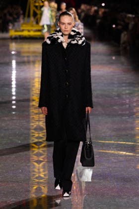 PFW - Chanel Runway LZ A model walks the runway during the Chanel Winter 2026-2027 show as part of Paris Fashion Week on March 09, 2026 at Grand Palais in Paris, France. Photo by Laurent Zabulon ABACAPRESS.COM  Copyright: xZabulonxLaurent ABACAx