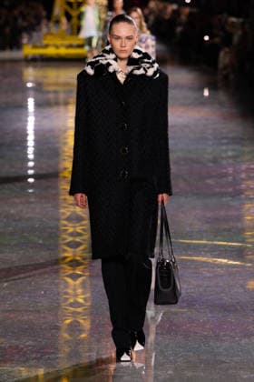 PFW - Chanel Runway LZ A model walks the runway during the Chanel Winter 2026-2027 show as part of Paris Fashion Week on March 09, 2026 at Grand Palais in Paris, France. Photo by Laurent Zabulon ABACAPRESS.COM  Copyright: xZabulonxLaurent ABACAx