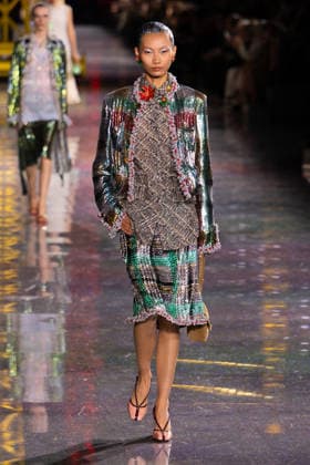 PFW - Chanel Runway LZ A model walks the runway during the Chanel Winter 2026-2027 show as part of Paris Fashion Week on March 09, 2026 at Grand Palais in Paris, France. Photo by Laurent Zabulon ABACAPRESS.COM  Copyright: xZabulonxLaurent ABACAx