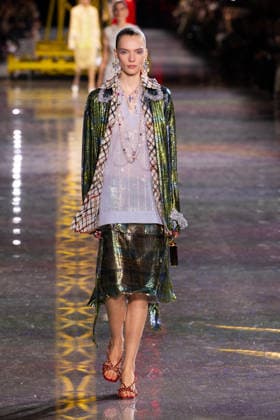 PFW - Chanel Runway LZ Penelope Ternes walks the runway during the Chanel Winter 2026-2027 show as part of Paris Fashion Week on March 09, 2026 at Grand Palais in Paris, France. Photo by Laurent Zabulon ABACAPRESS.COM Paris  Copyright: xZabulonxLaurent ABACAx