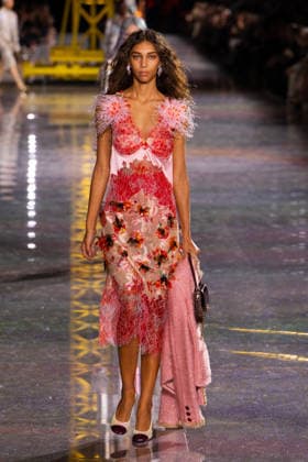 PFW - Chanel Runway LZ A model walks the runway during the Chanel Winter 2026-2027 show as part of Paris Fashion Week on March 09, 2026 at Grand Palais in Paris, France. Photo by Laurent Zabulon ABACAPRESS.COM  Copyright: xZabulonxLaurent ABACAx