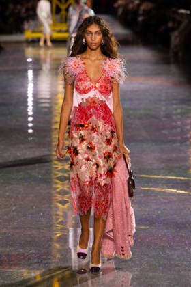 PFW - Chanel Runway LZ A model walks the runway during the Chanel Winter 2026-2027 show as part of Paris Fashion Week on March 09, 2026 at Grand Palais in Paris, France. Photo by Laurent Zabulon ABACAPRESS.COM  Copyright: xZabulonxLaurent ABACAx