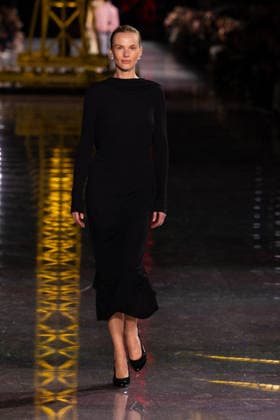 PFW - Chanel Runway LZ Anne Vyalitsyna walks the runway during the Chanel Winter 2026-2027 show as part of Paris Fashion Week on March 09, 2026 at Grand Palais in Paris, France. Photo by Laurent Zabulon ABACAPRESS.COM Paris  Copyright: xZabulonxLaurent ABACAx