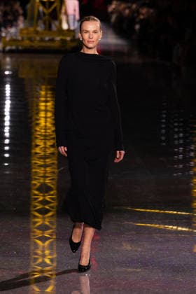 PFW - Chanel Runway LZ Anne Vyalitsyna walks the runway during the Chanel Winter 2026-2027 show as part of Paris Fashion Week on March 09, 2026 at Grand Palais in Paris, France. Photo by Laurent Zabulon ABACAPRESS.COM Paris  Copyright: xZabulonxLaurent ABACAx