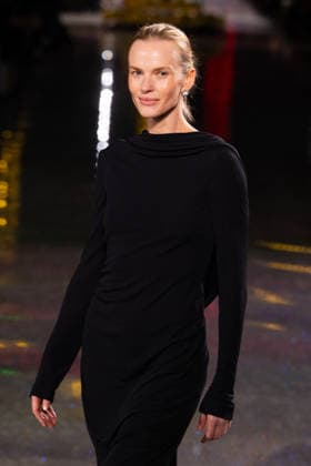 PFW - Chanel Runway LZ Anne Vyalitsyna walks the runway during the Chanel Winter 2026-2027 show as part of Paris Fashion Week on March 09, 2026 at Grand Palais in Paris, France. Photo by Laurent Zabulon ABACAPRESS.COM Paris  Copyright: xZabulonxLaurent ABACAx