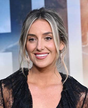 ˜Reminders of Him™ Premiere Lainey Wilson arriving to Universal Pictures premiere of Reminders of Him held at the Hollywood Legion Theater at Post 43 on March 09, 2026 in Los Angeles, CA. Los Angeles Hollywood Legion Theater at Post 43 California USA Copyright: xLisaxOConnorx xAFF-USA.comx