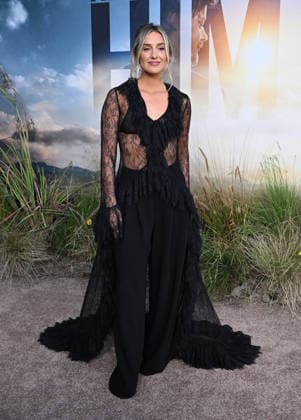 ˜Reminders of Him™ Premiere Lainey Wilson arriving to Universal Pictures premiere of Reminders of Him held at the Hollywood Legion Theater at Post 43 on March 09, 2026 in Los Angeles, CA. Los Angeles Hollywood Legion Theater at Post 43 California USA Copyright: xLisaxOConnorx xAFF-USA.comx