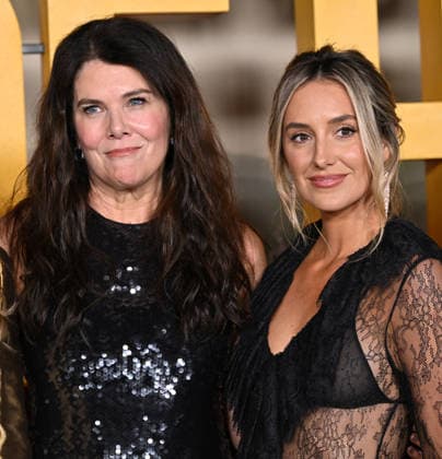 ˜Reminders of Him™ Premiere Lauren Graham and Lainey Wilson arriving to Universal Pictures premiere of Reminders of Him held at the Hollywood Legion Theater at Post 43 on March 09, 2026 in Los Angeles, CA. Los Angeles Hollywood Legion Theater at Post 43 California USA Copyright: xLisaxOConnorx xAFF-USA.comx