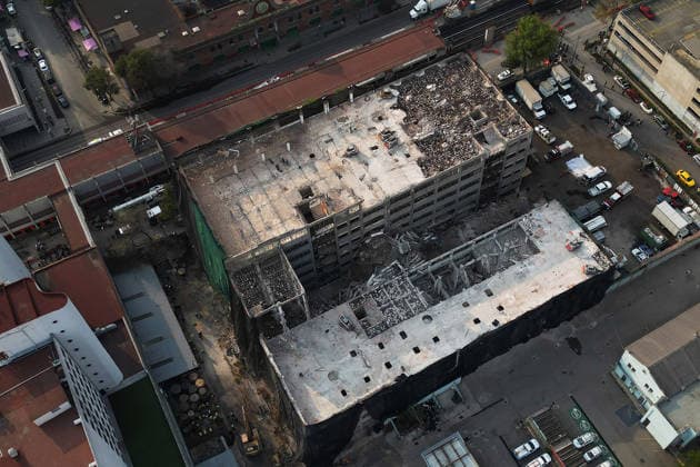 At least one dead, two still trapped after building collapses in Mexico City MEXICO CITY, MEXICO - MARCH 09: An aerial view of a partially collapsed building, leaving at least one person dead and two still trapped under the rubble, in Mexico City, Mexico on March 09, 2026. Rescue workers continue searching for people trapped in the building, which was undergoing demolition when the collapse occurred, while army and navy personnel secure the area. Daniel Cardenas Anadolu Mexico City Mexico. Editorial use only. Please get in touch for any other usage.  Copyright: x2026xAnadoluxDanielxCardenasx
