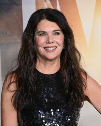 ˜Reminders of Him™ Premiere Lauren Graham arriving to Universal Pictures premiere of Reminders of Him held at the Hollywood Legion Theater at Post 43 on March 09, 2026 in Los Angeles, CA. Los Angeles Hollywood Legion Theater at Post California USA Copyright: xLISAxOConnorx xAFF-USA.comx
