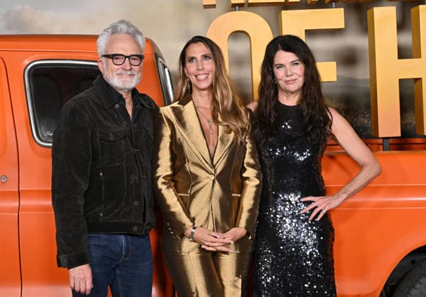 ˜Reminders of Him™ Premiere Bradley Whitford, Vanessa Caswill and Lauren Graham arriving to Universal Pictures premiere of Reminders of Him held at the Hollywood Legion Theater at Post 43 on March 09, 2026 in Los Angeles, CA. Los Angeles Hollywood Legion Theater at Post California USA Copyright: xLISAxOConnorx xAFF-USA.comx