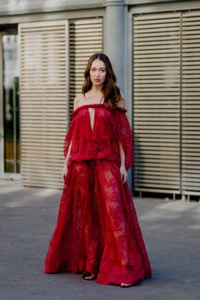PFW - Zimmermann Street Style Street style, Alycia Debnam-Carey arriving at Zimmermann Fall-Winter 2026-2027 ready-to-wear show, held at the Carreau du Temple, Paris, France, on March 9th, 2026. Photo by Marie-Paola Bertrand-Hillion ABACAPRESS.COM  Copyright: xBertrand-HillionxMarie-Paola ABACAx
