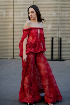 PFW - Zimmermann Street Style Street style, Alycia Debnam-Carey arriving at Zimmermann Fall-Winter 2026-2027 ready-to-wear show, held at the Carreau du Temple, Paris, France, on March 9th, 2026. Photo by Marie-Paola Bertrand-Hillion ABACAPRESS.COM  Copyright: xBertrand-HillionxMarie-Paola ABACAx