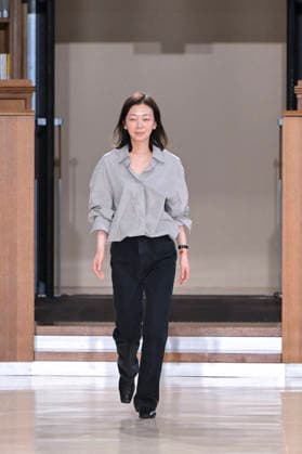 PFW - Time Runway TIME’s Creative Director (CD) Choi Jeong-in walks the runway during the TIME Womenswear Fall Winter 2026-2027 show as part of Paris Fashion Week on March 09, 2026 in Paris, France. Photo by Jana Call me J ABACAPRESS.COM Paris France  Copyright: xJanaxCallxmexJ ABACAx