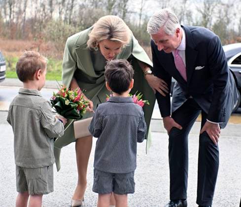 The King and Queen Visit The Province Of Antwerpen NIEL, BELGIUM - MARCH 10 : King Philippe and Queen Mathilde are visiting the province of Antwerp. Their visit starts at the Science Park of the University of Antwerp in Niel. This unique location offers innovative companies focusing on research in the health and environment sectors the opportunity to collaborate fully in a dynamic and inspiring ecosystem. The science park, an initiative of the Provincial Development Agency (POM) Antwerp, supports companies from start-ups to multinationals with optimal growth opportunities and possibilities for new partnerships. During their visit, the King and Queen will meet with various companies based on the site. They will be introduced to the educa  Copyright: xBertxVanxDenxBrouckex