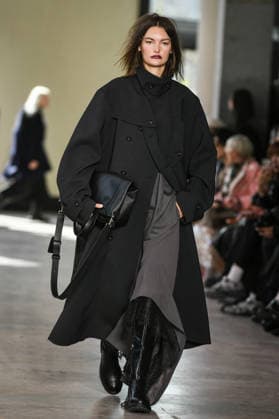 PFW - Ujoh Runway in Paris FA A model walks the runway for the Ujoh collection as part of Paris Fashion Week in Paris, on March 10, 2026. Photo by Firas Abdullah ABACAPRESS.COM Paris Ile-de-France France  Copyright: xAbdullahxFiras ABACAx