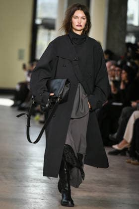PFW - Ujoh Runway in Paris FA A model walks the runway for the Ujoh collection as part of Paris Fashion Week in Paris, on March 10, 2026. Photo by Firas Abdullah ABACAPRESS.COM Paris Ile-de-France France  Copyright: xAbdullahxFiras ABACAx