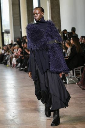 PFW - Ujoh Runway in Paris FA A model walks the runway for the Ujoh collection as part of Paris Fashion Week in Paris, on March 10, 2026. Photo by Firas Abdullah ABACAPRESS.COM Paris Ile-de-France France  Copyright: xAbdullahxFiras ABACAx