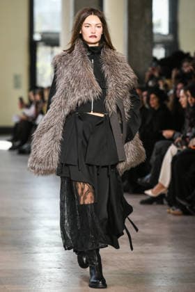 PFW - Ujoh Runway in Paris FA A model walks the runway for the Ujoh collection as part of Paris Fashion Week in Paris, on March 10, 2026. Photo by Firas Abdullah ABACAPRESS.COM Paris Ile-de-France France  Copyright: xAbdullahxFiras ABACAx