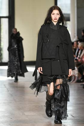 PFW - Ujoh Runway in Paris FA A model walks the runway for the Ujoh collection as part of Paris Fashion Week in Paris, on March 10, 2026. Photo by Firas Abdullah ABACAPRESS.COM Paris Ile-de-France France  Copyright: xAbdullahxFiras ABACAx