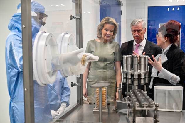 The King and Queen Visit The Province Of Antwerpen NIEL, BELGIUM - MARCH 10 : King Philippe and Queen Mathilde are visiting the province of Antwerp. Their visit starts at the Science Park of the University of Antwerp in Niel. This unique location offers innovative companies focusing on research in the health and environment sectors the opportunity to collaborate fully in a dynamic and inspiring ecosystem. The science park, an initiative of the Provincial Development Agency (POM) Antwerp, supports companies from start-ups to multinationals with optimal growth opportunities and possibilities for new partnerships. During their visit, the King and Queen will meet with various companies based on the site. They will be introduced to the educa  Copyright: xBertxVanxDenxBrouckex
