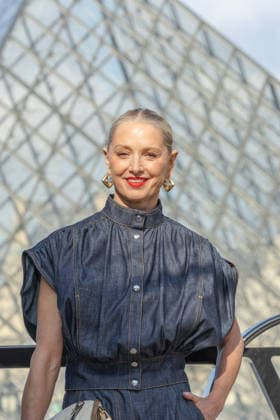 PFW - Louis Vuitton Photocall Katherine LaNasa pictured on photocall of Louis Vuitton Womenswear Fall Winter 2026-2027 show as part of Paris Fashion Week at Louvre Museum, in Paris, France on March 10, 2026. Photo by Alexis Jumeau ABACAPRESS.COM Paris France  Copyright: xJumeauxAlexis ABACAx