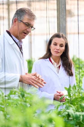 Queen Letizia visits to the Experimental Station for intensive agriculture Las Palmerillas Queen Letizia of Spain attends to the Cajamar Experimental Station for intensive agriculture Las Palmerillas on March 10, 2026 in El Ejido, Spain Photo by IMAGO MPG El Ejido Las Palmerillas Andalucia Spain  Copyright: xMPGx
