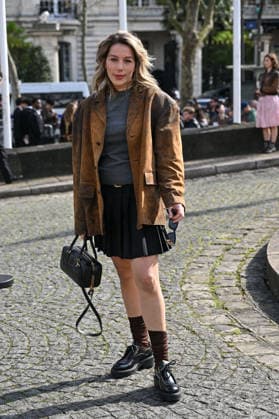 PFW Miu Miu Outside Arrivals Guest arriving at the Miu Miu show during Fashion Week in Paris, France on March 10, 2026. Photo by Julien Reynaud APS-Medias ABACAPRESS.COM Paris France  Copyright: xReynaudxJulien APS-Medias ABACAx