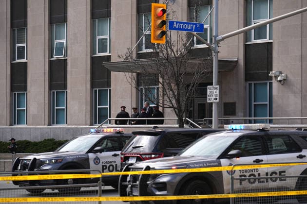 Shots fired at US Consulate in Toronto TORONTO, CANADA - MARCH 10 : A general view shows Toronto police securing the area after a ‘firearm discharge’ at the US Consulate in Toronto, Ontario, Canada on March 10, 2026. Toronto police, in a social media post, said there was a firearm discharge at the diplomatic mission around 5.29 am local time but said there were no injuries. Mert Alper Dervis Anadolu Ontario Canada. Editorial use only. Please get in touch for any other usage.  Copyright: x2026xAnadoluxMertxAlperxDervisx