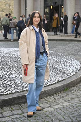 PFW Miu Miu Outside Arrivals Alexa Chung arriving at the Miu Miu show during Fashion Week in Paris, France on March 10, 2026. Photo by Julien Reynaud APS-Medias ABACAPRESS.COM Paris France  Copyright: xReynaudxJulien APS-Medias ABACAx