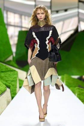 (260311) -- PARIS, March 11, 2026 -- A model presents a creation from the Ready-to-Wear Fall Winter 2026-2027 collections by Louis Vuitton during the Paris Fashion Week, in Paris, France, on March 10, 2026. ( Handout via Xinhua) FRANCE-PARIS-FASHION WEEK-LOUIS VUITTON MeetEurope 