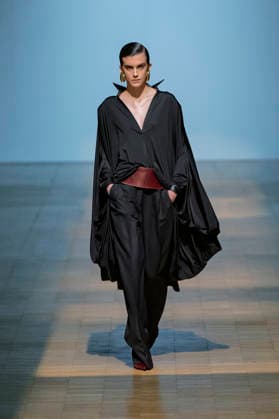 Entertainment Bilder des Tages #2 PFW - Situationist Runway A model walks the runway during the Situationist Womenswear Fall Winter 2026-2027 show as part of Paris Fashion Week on March 10, 2026 in Paris, France. Photo by Jana Call me J ABACAPRESS.COM Paris Ile de France France  Copyright: xJanaxCallxmexJ ABACAx