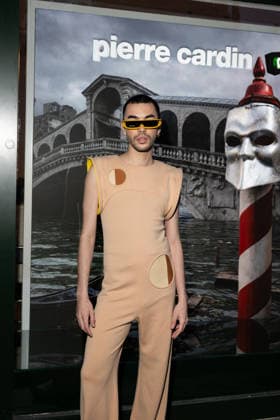 Vogue by Malek at Gabriela Hearst Women Ready to Wear Fall Winter 2026 2027 Collection fashion show, during Paris Fashion Week on march 10th 2026 Paris France Jeremy Melloul Bestimage Celebrities at Gabriela Hearst Women Ready to Wear Fall Winter 2026 2027 Collection fashion show, during Paris Fashion Week on march 10th 2026 Paris France  Copyright: xJeremyxMelloulx xBestimagexJeremyxMelloulx xBestimagex