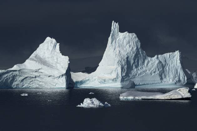 Eisberg, Neko Harbour, Antarktis Iceberg, Neko Harbour, Antarctica Copyright: imageBROKER SergioxPitamitzx xVW ibleca16600315.jpg