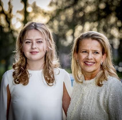 EINDHOVEN - Princess Beatrix, Princess Mabel, and their daughter Zaria attend the presentation of the Prince Friso Engineering Award. For the twelfth time, this award bears the name of the late Prince Friso, a mechanical and aerospace engineer and member of KIVI. ROBIN UTRECHT ANP netherlands out - belgium out  Copyright: xx x553056017x originalFilename: 553056017.jpg