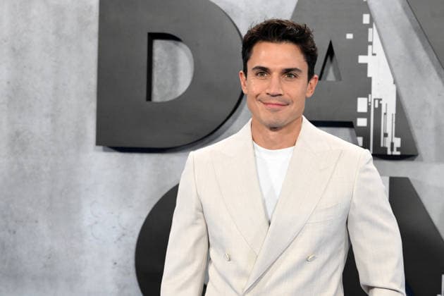 Premiere of the new series Day One Álex González during the premiere of Day One, at the Paz de Madrid cinemas, on March 11, 2026, in Madrid Spain On March 13, Amazon Prime Video premieres Day One, a series starring Álex González, Asier Etxeandia and Alba Planas It is a six-episode technological thriller set in a futuristic and technological Barcelona SERIE PHOTOCALL José Madrid Madrid Madrid Spain  Copyright: xJosÃ xOlivax 7358599