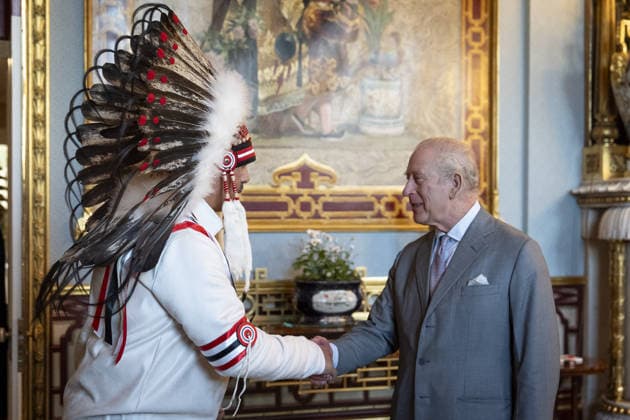 . 11 03 2026. London, United Kingdom. King Charles III during an audience with Chief Edwin Ananas Beardy s and Okemasis Cree Nation, part of a delegation of seven elected representatives of First Nations signatories to Treaty Number Six, the 1876 treaty between the Crown and First Nations in modern-day Saskatchewan and Alberta, Canada at Buckingham Palace, London.  xPoolx xi-Imagesx IIM-26627-0004
