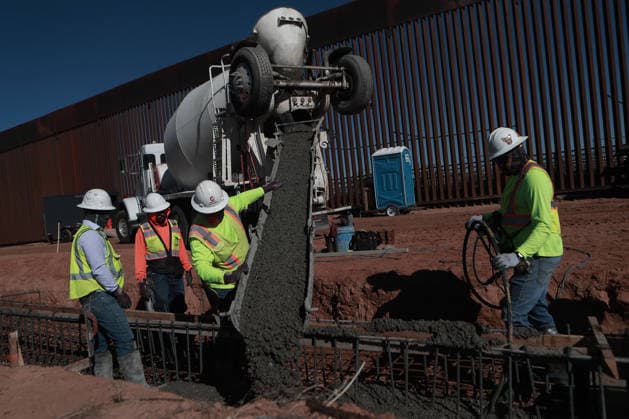 New barrier installation at US-Mexico border CIUDAD JUAREZ, MEXICO - MARCH 11: Construction continues on a new section of the border wall between Santa Teresa, New Mexico, and Ciudad Juarez, Mexico, on March 11, 2026. Workers install cement bases and steel rods as part of the ongoing project to reinforce the barrier along the international border. Christian Torres Anadolu Ciudad Juarez Mexico. Editorial use only. Please get in touch for any other usage.  Copyright: x2026xAnadoluxChristianxTorresx